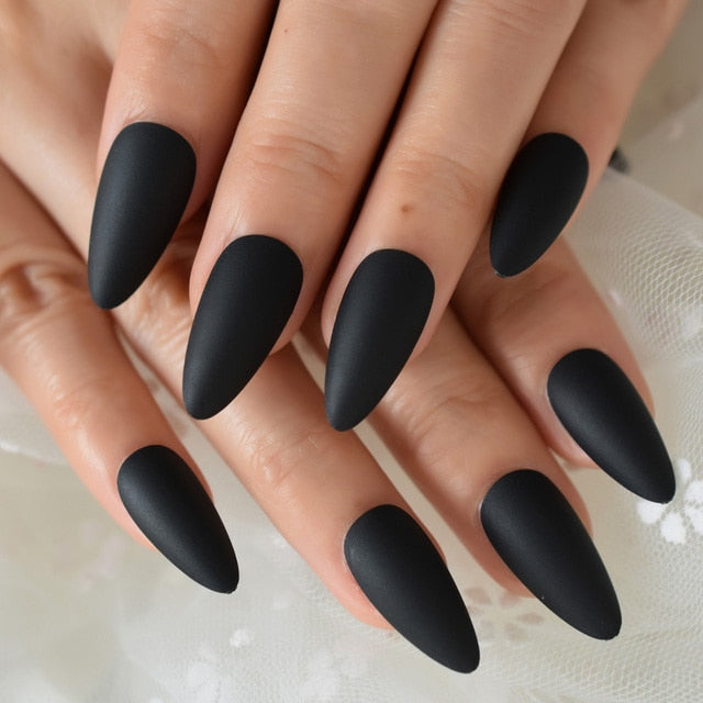 Faux Ongles Noir OnglesOnline faux-ongles-noir-onglesonline