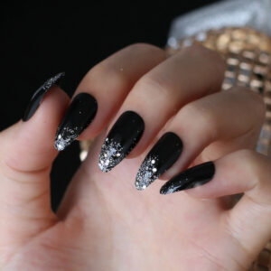 Faux Ongles Noir à Paillettes | OnglesOnline