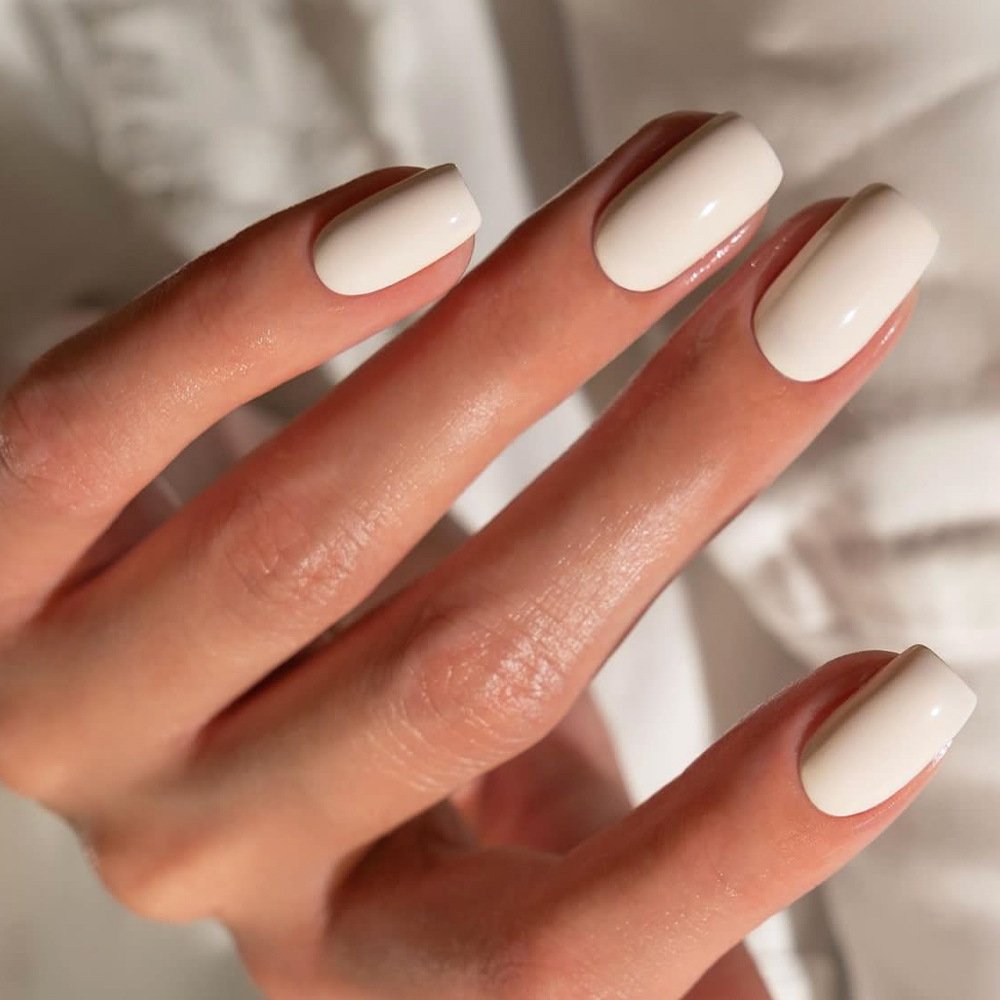 Faux Ongles Amovibles – faux ongles ovales blanc laiteux uni | OnglesOnline