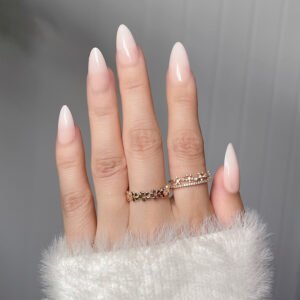 Faux Ongles Rose Pale – faux ongles longs en amande, dégradé rose pâle et blanc | OnglesOnline