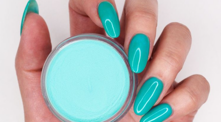 Idée d'Ongles de Couleur Pastel "Tourbillon Sarcelle"