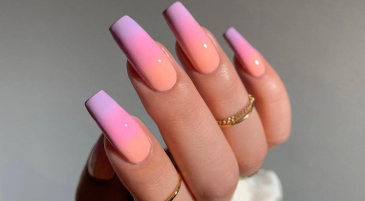 Idée d'Ongles Pastel Coucher de Soleil
