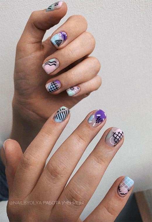 Ongles Français Arc-en-ciel Pastel