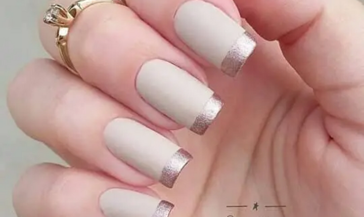 Ongles Mat et Métallique