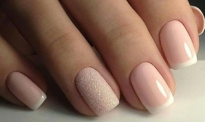 Magnifiques Ongles French Roses