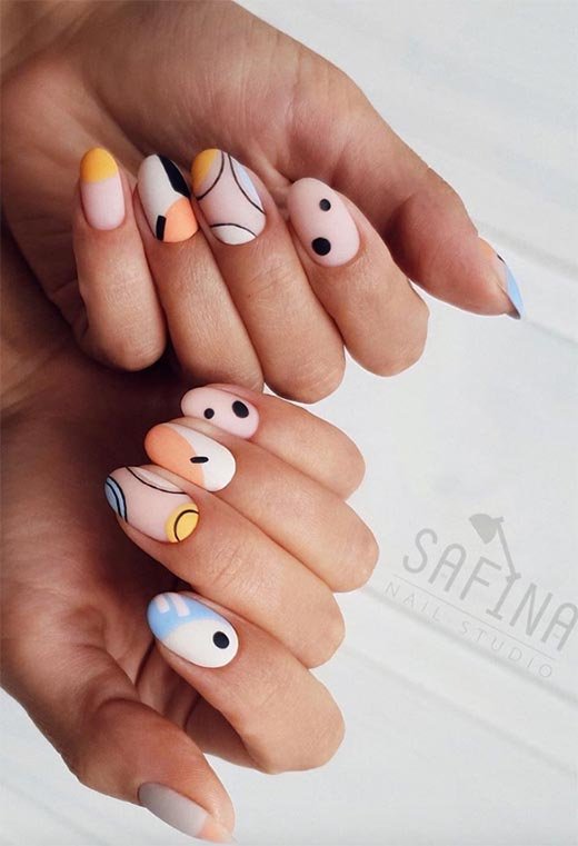 Ongles Ovales Merveilleux