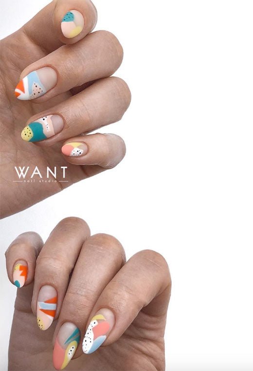 Ongles de Printemps Tropicaux