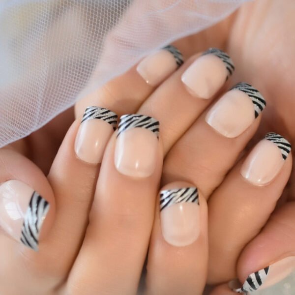 Faux Ongles Courts à Coller Faux Ongles Courts à Coller | OnglesOnline