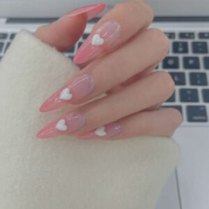 Faux Ongles En Pointe | OnglesOnline